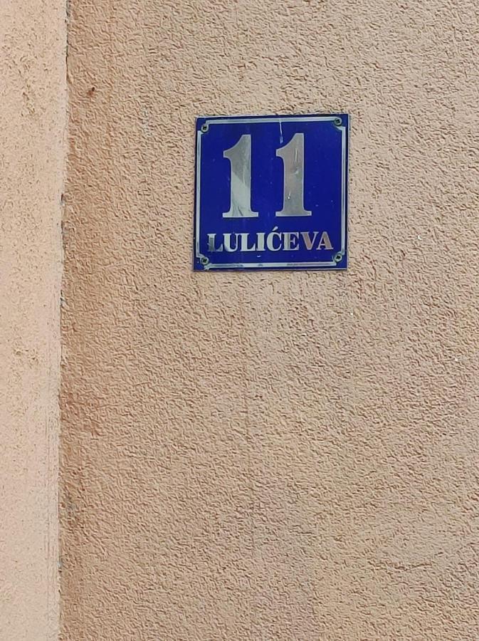 Apartment Zrno Makarska Extérieur photo